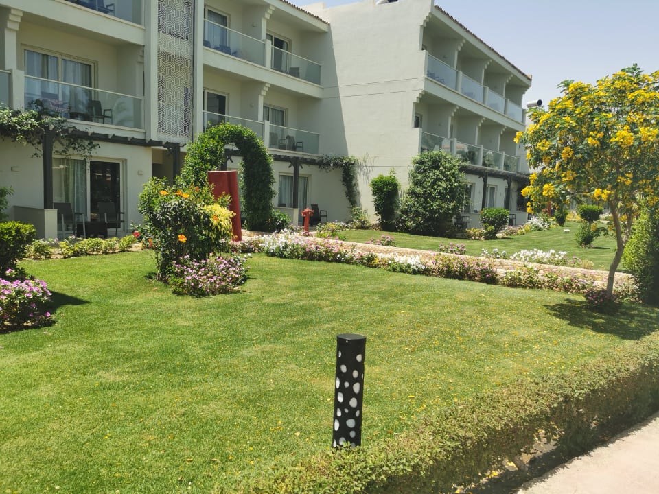 Gartenanlage Amarina Abu Soma Resort & Aquapark