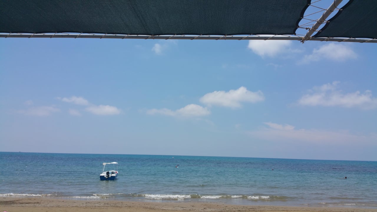 Strand Side Mare Resort & Spa