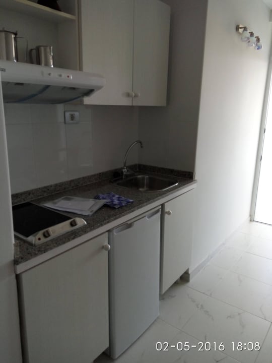 Küche mit Wohnzimmer Hotel Europalace