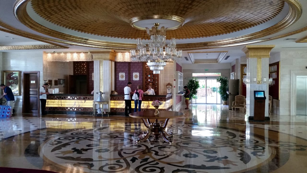 Eingangshalle und Rezeption Diamond Excellence Resort & Spa