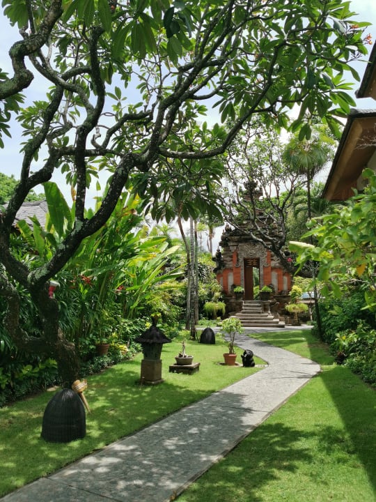Gartenanlage Bali Mandira Beach Resort & Spa