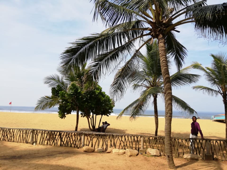 Strand Mermaid Hotel & Club