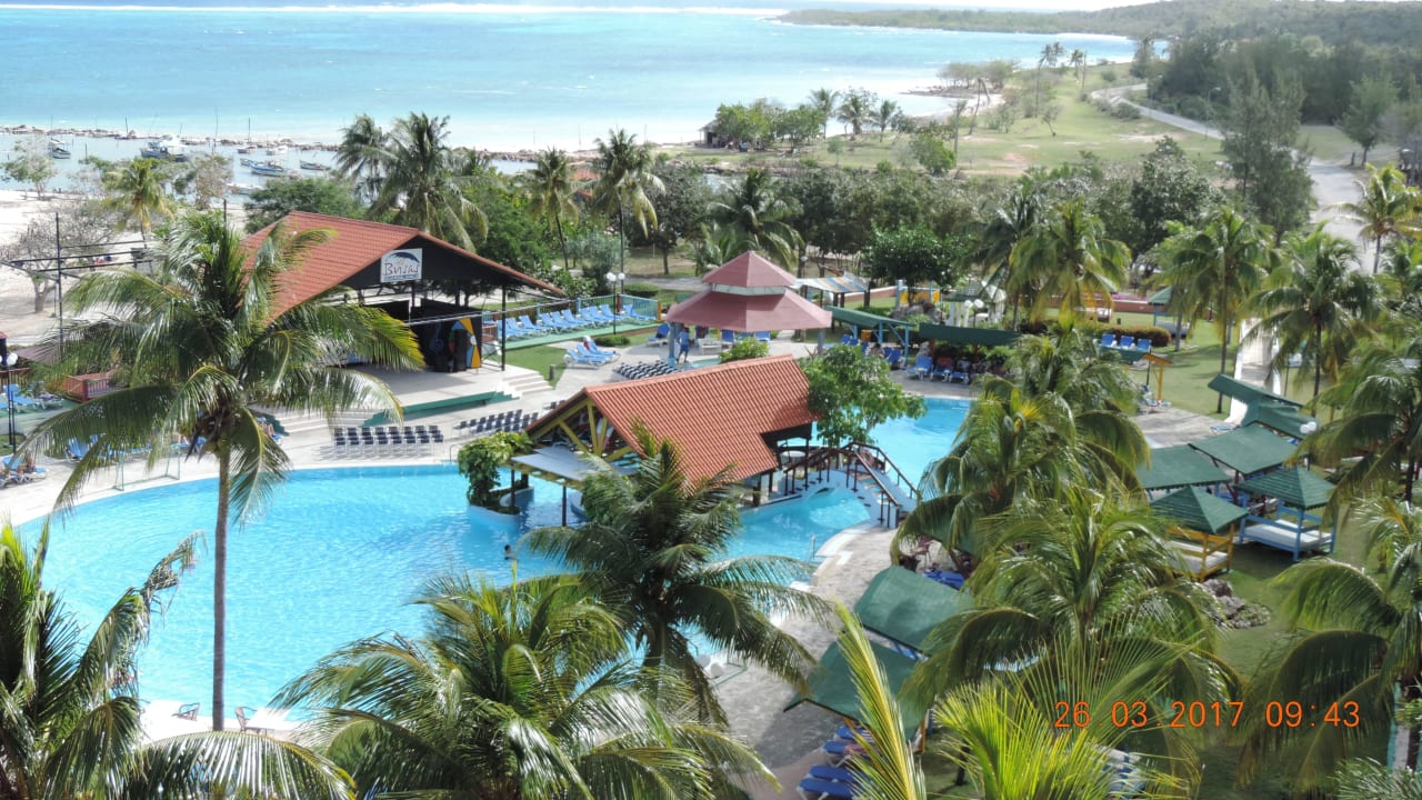 Pool Brisas Guardalavaca Hotel & Villas