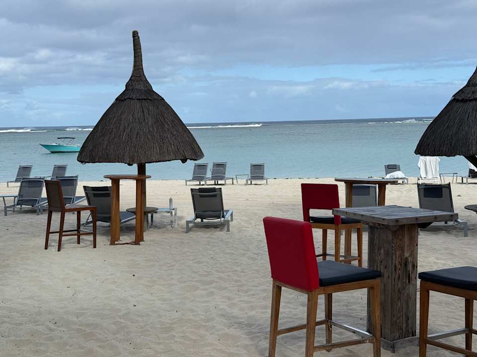 Strand La Pirogue Mauritius