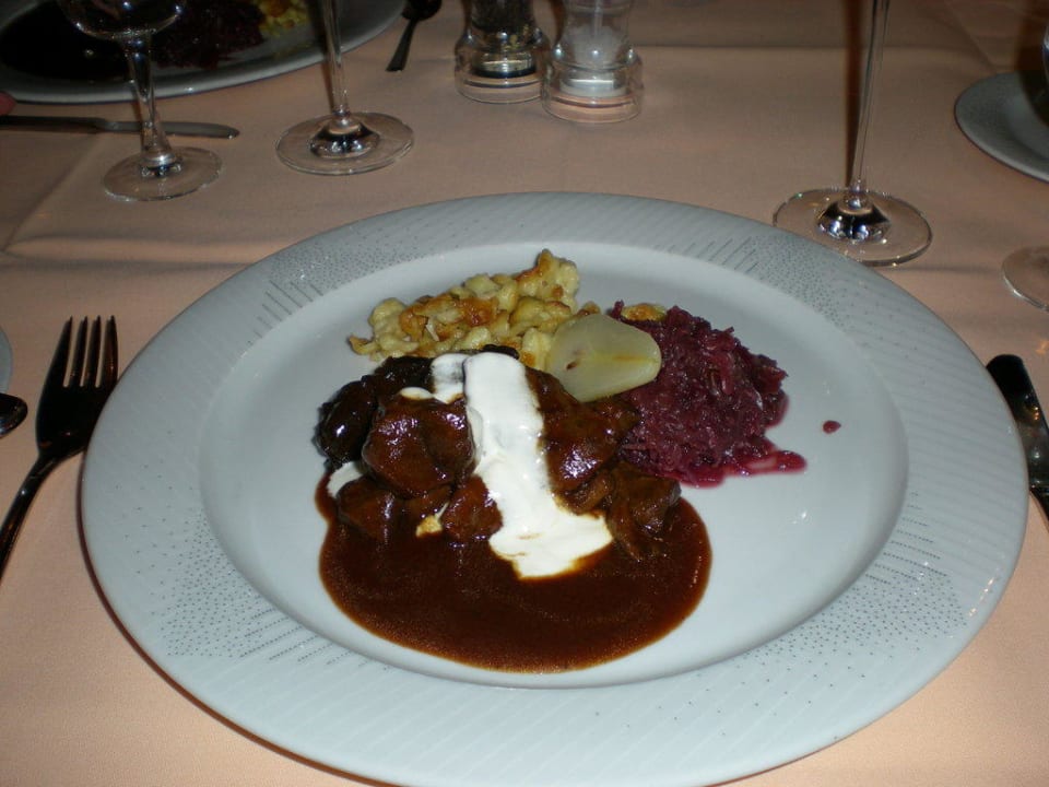 3-Gang-Hauptspeise, Sommersaison Hotel Ambassador