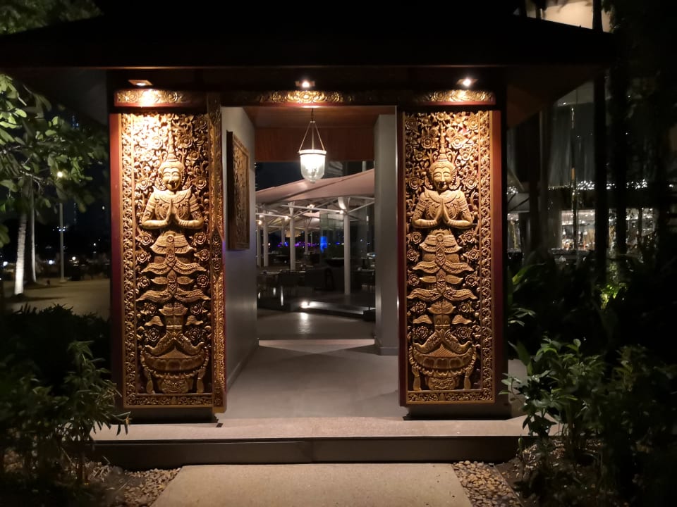 Garten Chatrium Hotel Riverside Bangkok