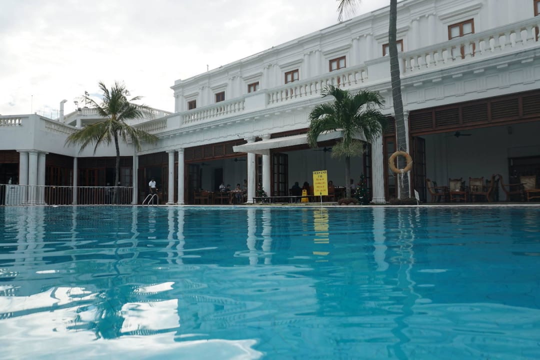 "Pool" Hotel Mount Lavinia (Dehiwala-Mount Lavinia) • HolidayCheck (Sri ...