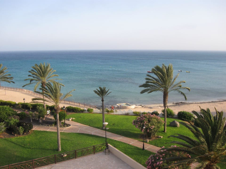Ausblick von einer Dachterrasse SBH Costa Calma Beach Resort