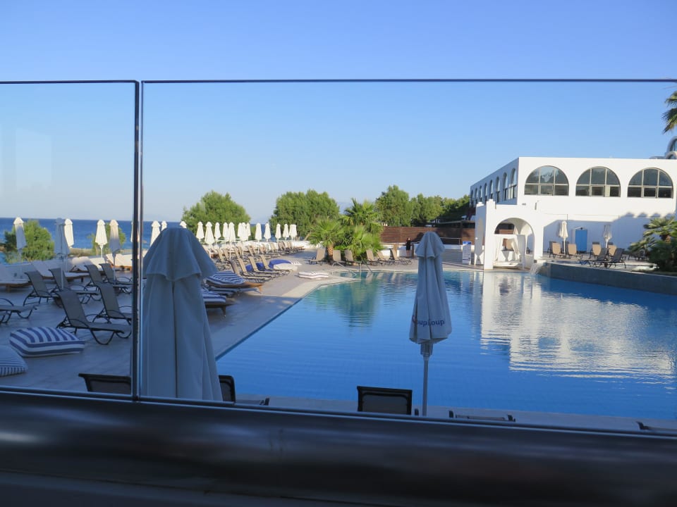 Großer Pool TUI BLUE Oceanis Beach and Spa Resort