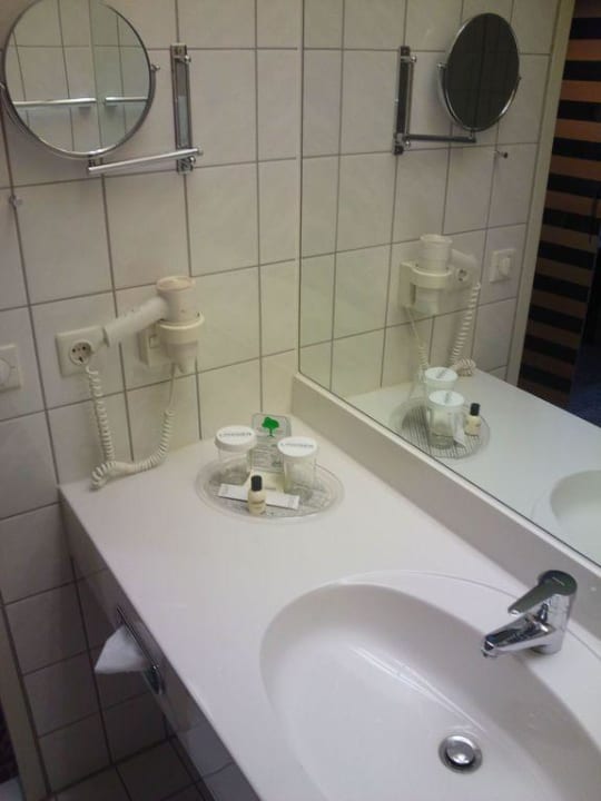 Bad Lindner Hotel Frankfurt Hochst, part of JdV by Hyatt
