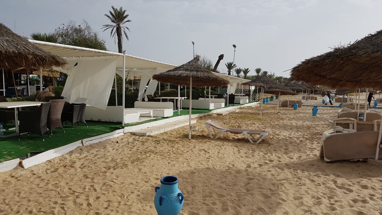 Strand Nozha Beach Resort & Spa