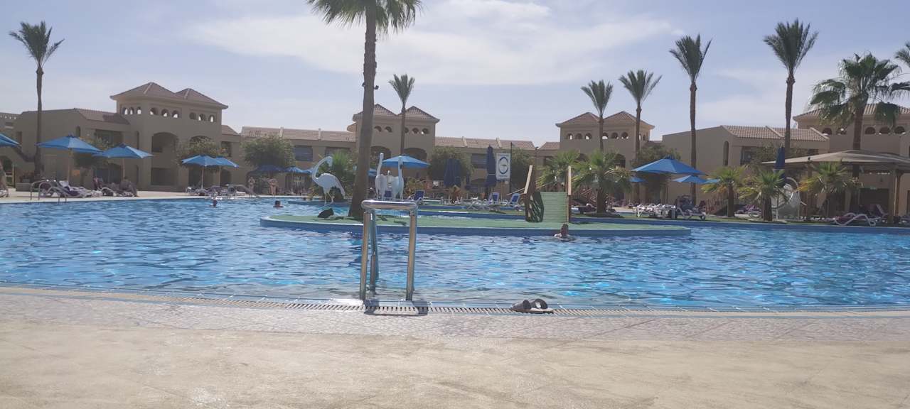 Pool Cleopatra Luxury Resort Makadi Bay