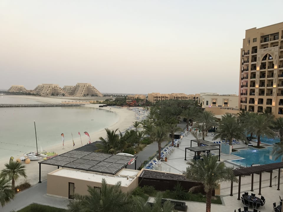 Ausblick DoubleTree by Hilton Resort & Spa Marjan Island