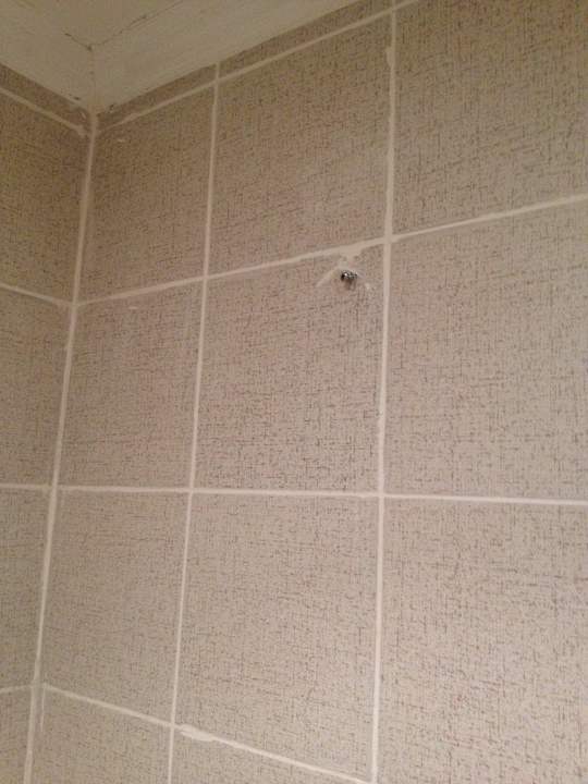 Die Duschbrause hält wohl nicht mehr Riviera Aqua Park Resort