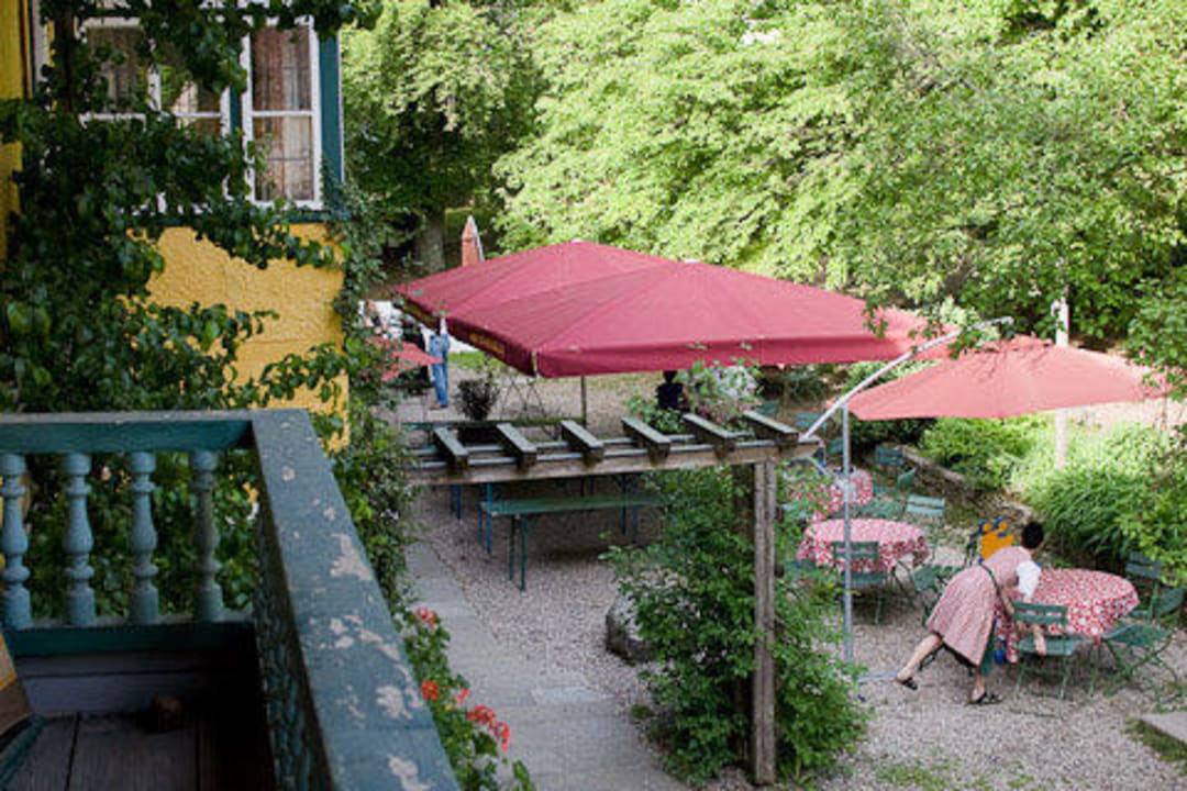 Blick auf den "Biergarten" Hotel DAS STEIN
