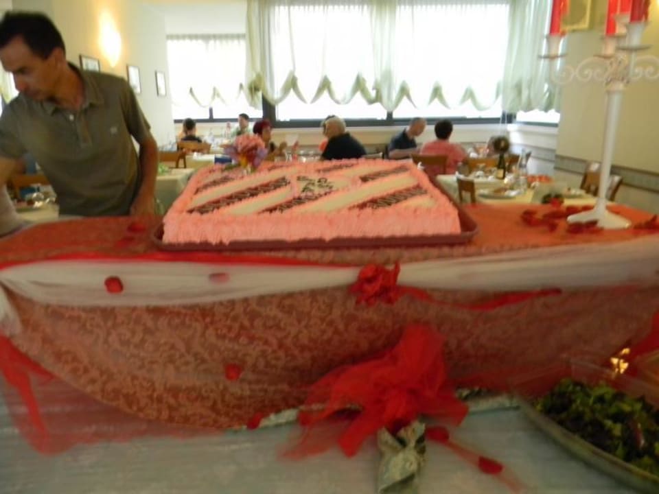 Ein Themenabendessen Hotel Principe