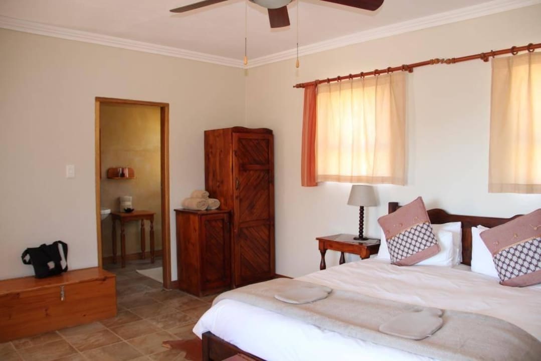 Blick in das Bad Klein-Aus Vista Desert Horse Inn