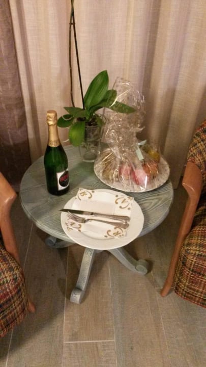 Begrüßung von Stammgästen Adrián Hoteles Colón Guanahaní - Adults only