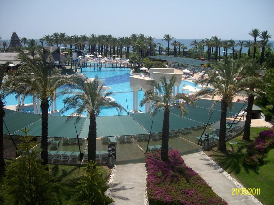 Blick zum Pool AQI Pegasos World