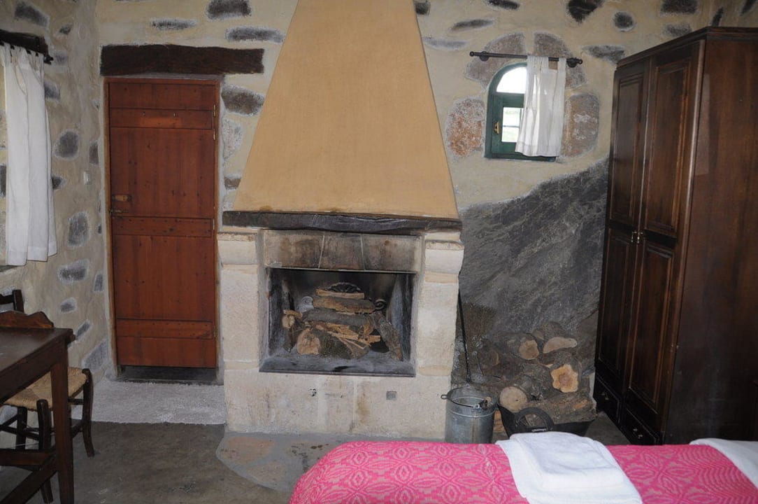 Zimmerbeispiel Milia Mountain Retreat