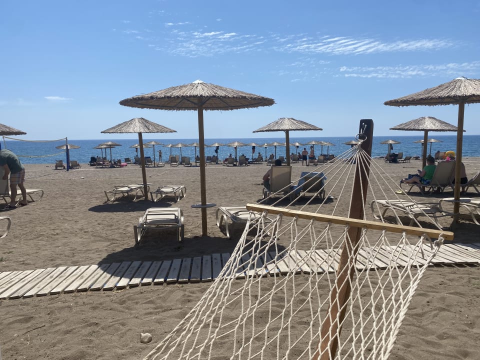 Strand Asterias Beach Resort