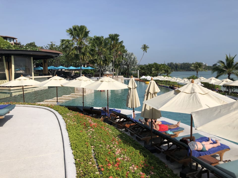 Pool Pullman Phuket Panwa Beach Resort