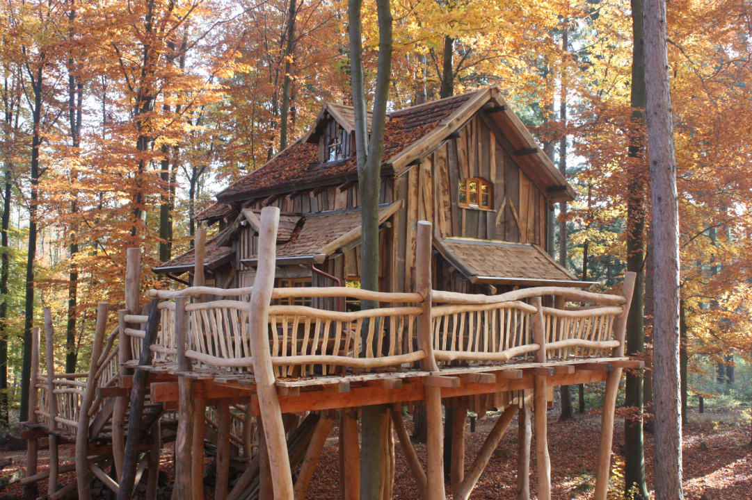 Außenansicht Natur-Resort Tripsdrill