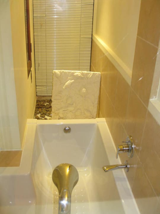 Im Boden liegende Badewanne Khao Lak Merlin Resort