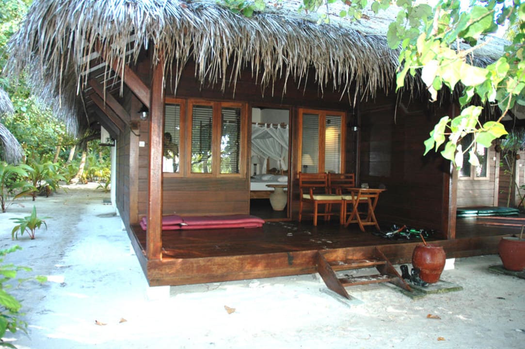 Zimmer Filitheyo Island Resort