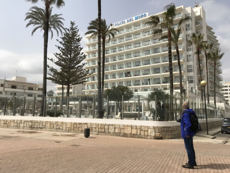 Außenansicht CM Playa del Moro