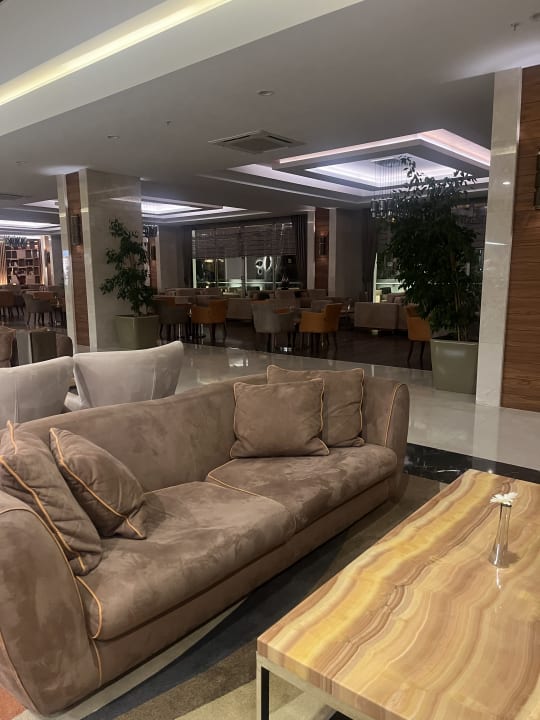 Lobby Side Sunport Hotel & Spa