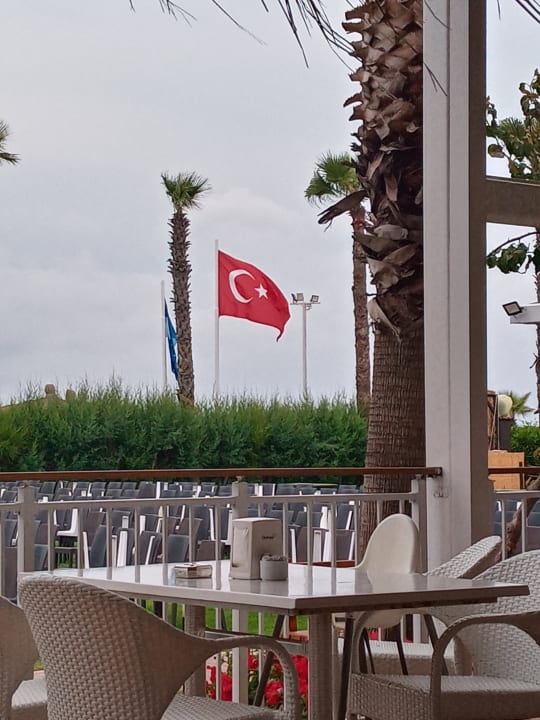 Strand Wyndham Garden Lara