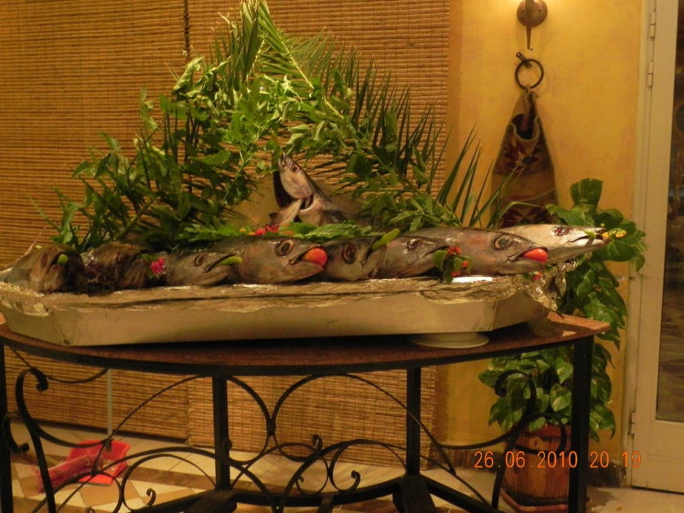 Fisch Pickalbatros Alf Leila Wa Leila Resort - Neverland Hurghada