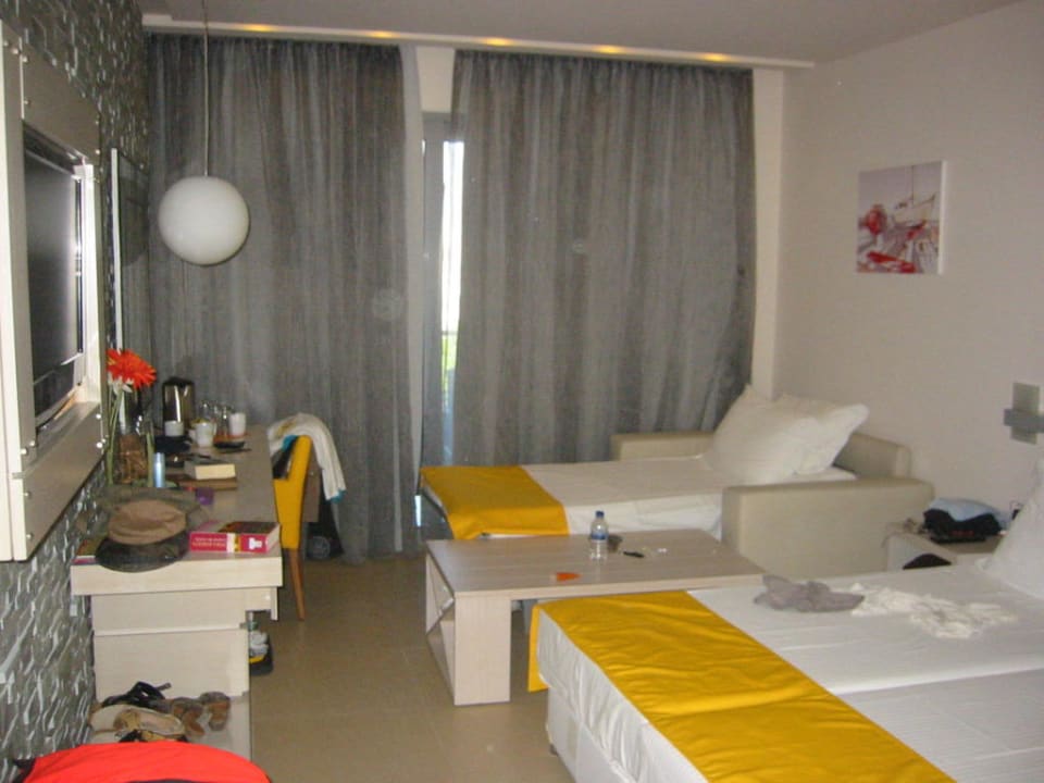 3-Personen im Standardzimmer SENTIDO Port Royal Villas & Spa