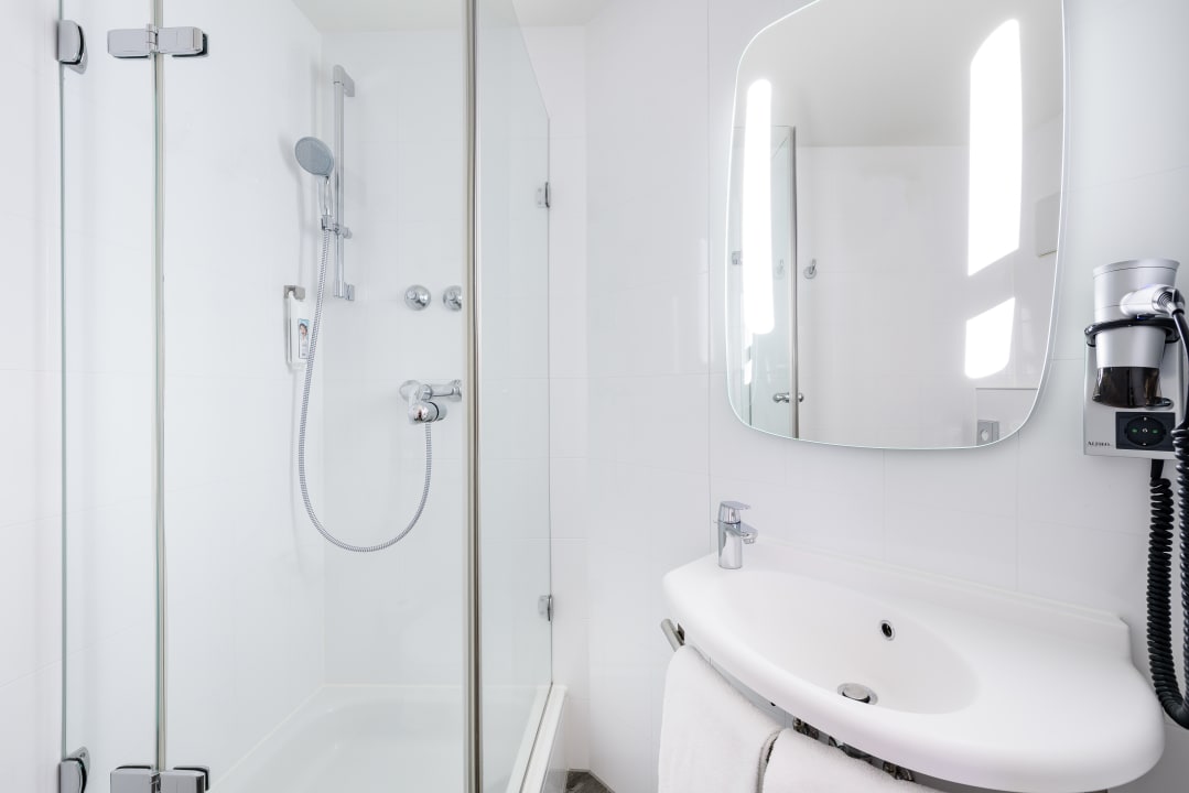 Zimmer Hotel Ibis Frankfurt Centrum