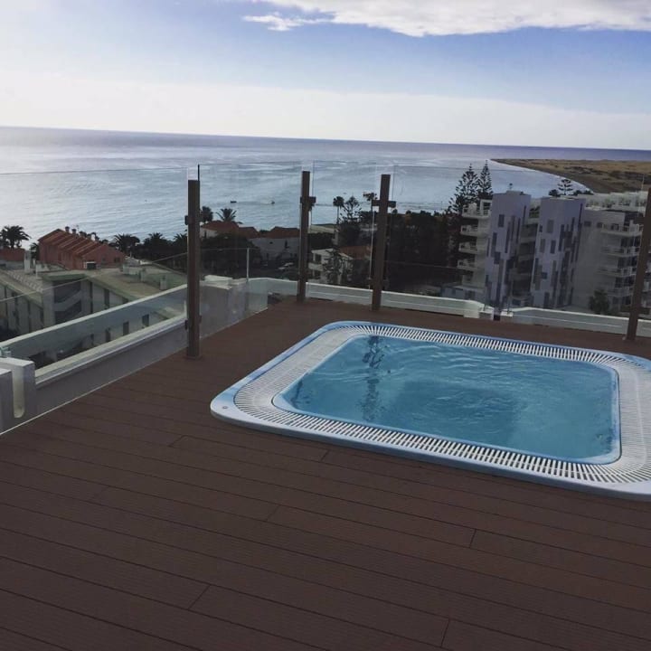 Whirlpool Hotel Caserio