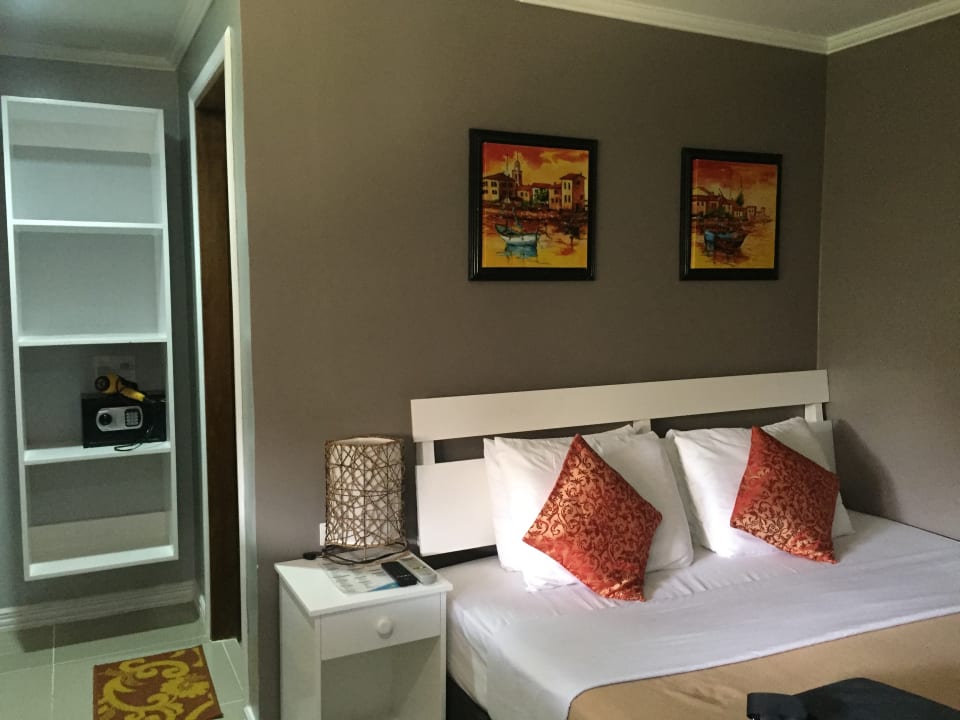 Zimmer Kav's Beach Resort