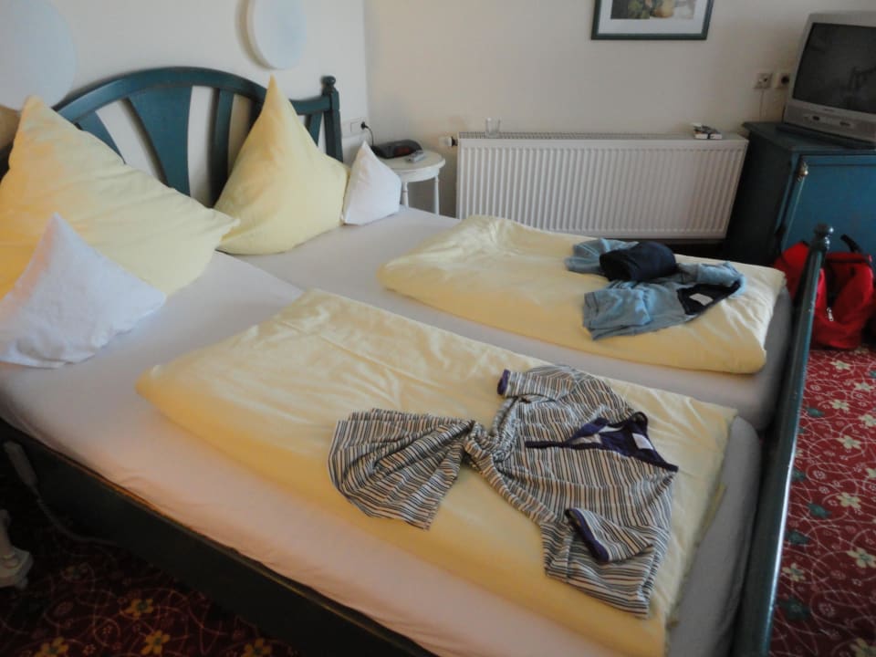 Bett frisch gemacht Hotel Haslinger Hof