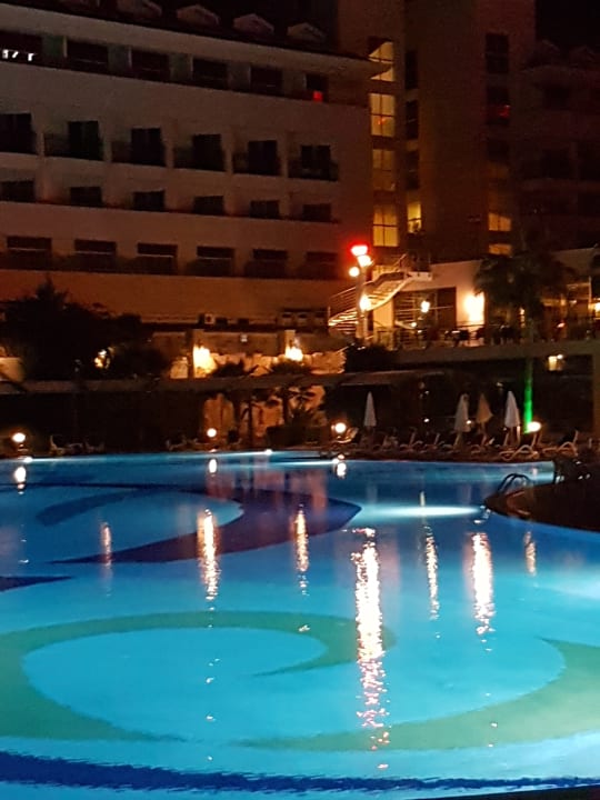 Außenansicht Aydinbey Kings Palace & Spa