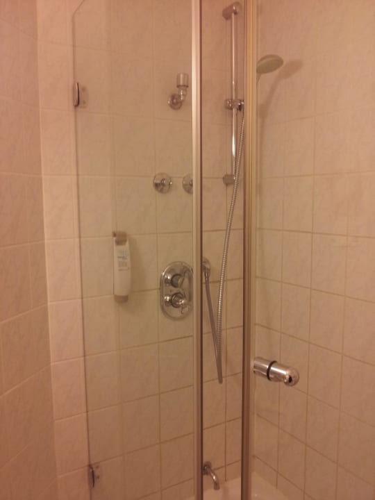 Dusche Hotel Ibis Frankfurt Centrum