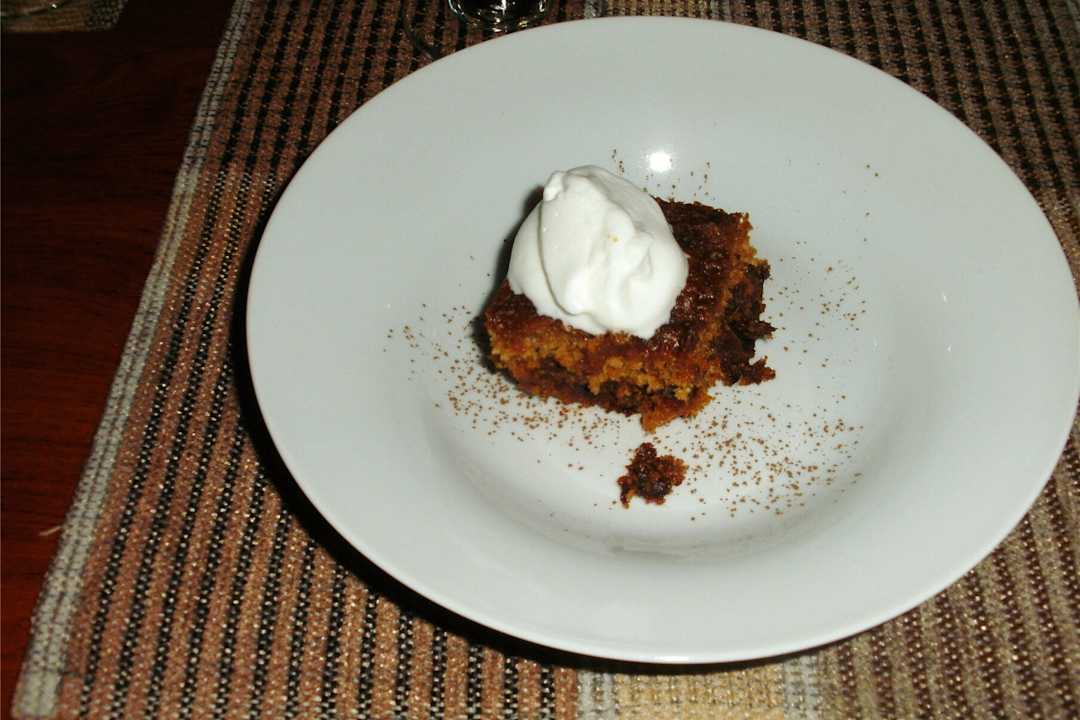 Abendessen: Dessert Kalahari Bush Breaks Lodge