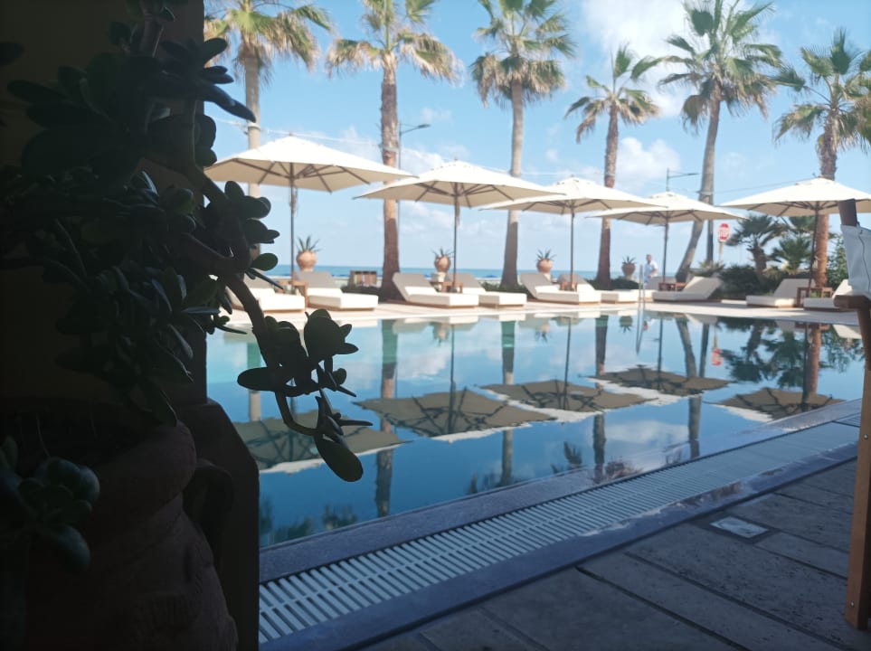 Pool Grecotel Plaza Beach House