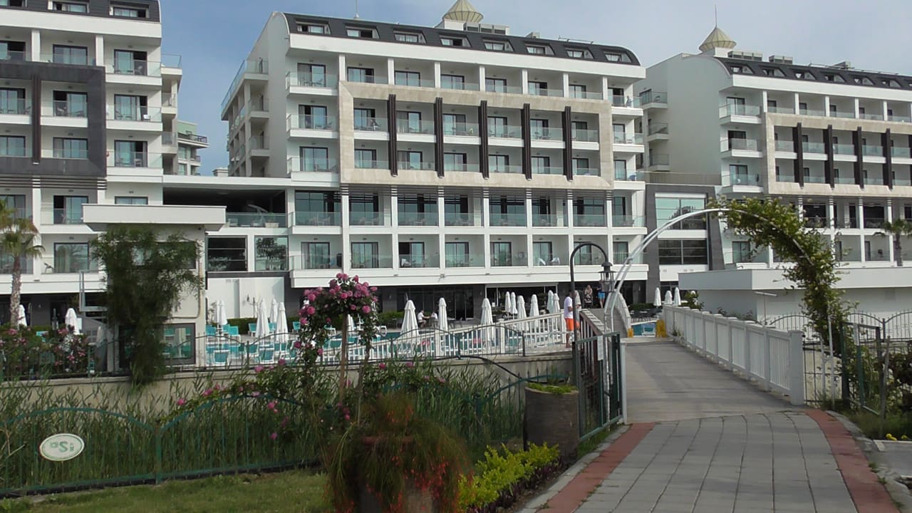 Außenansicht Diamond De Luxe Hotel & Spa