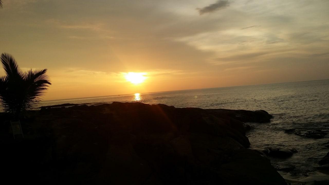 Wunderschöner Sonnenuntergang Khaolak Laguna Resort