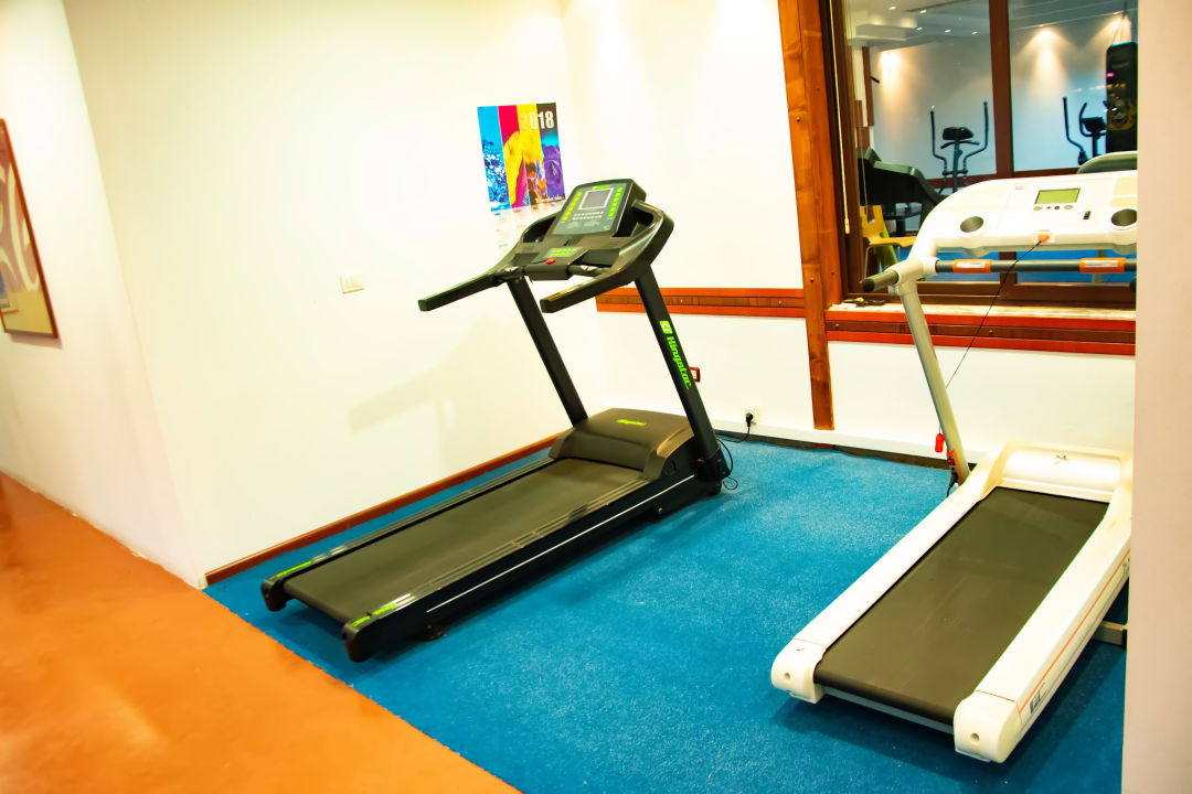 Sport & Freizeit Hotel Airport Tirana