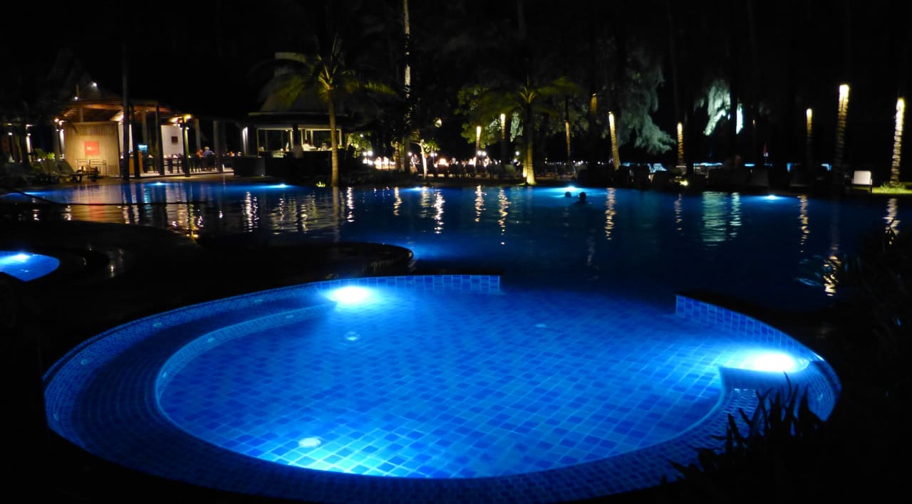 Pool Outrigger Khao Lak Beach Resort