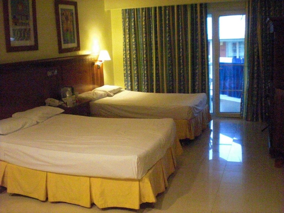 Schöne große Betten Grand Palladium Select Bávaro Resort & Spa