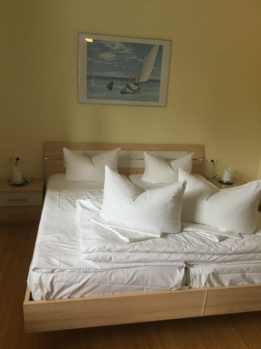 Zimmer Ferienwohnungen Kaiservillen - Dellbrück Villen