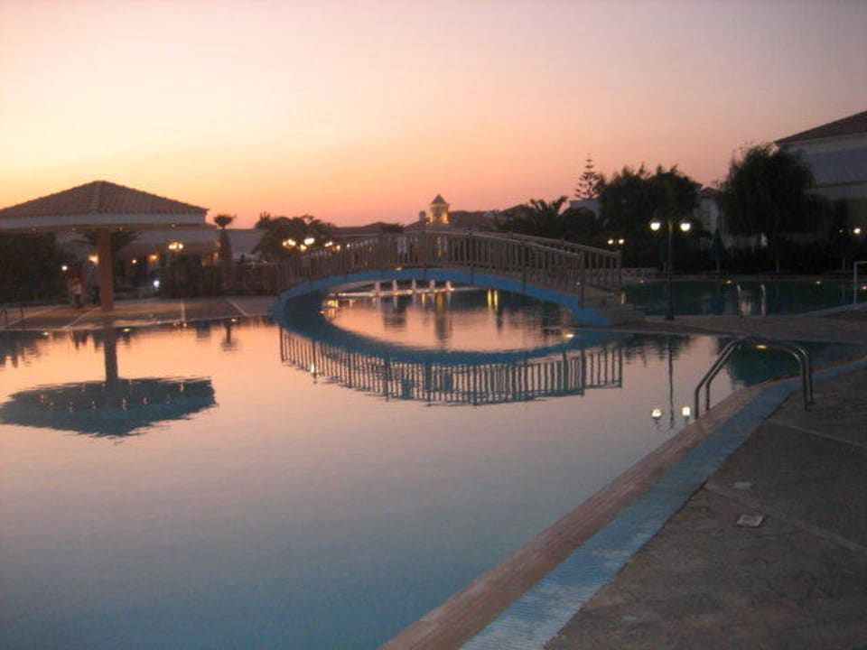 Abendstimmung Neptune Luxury Resort