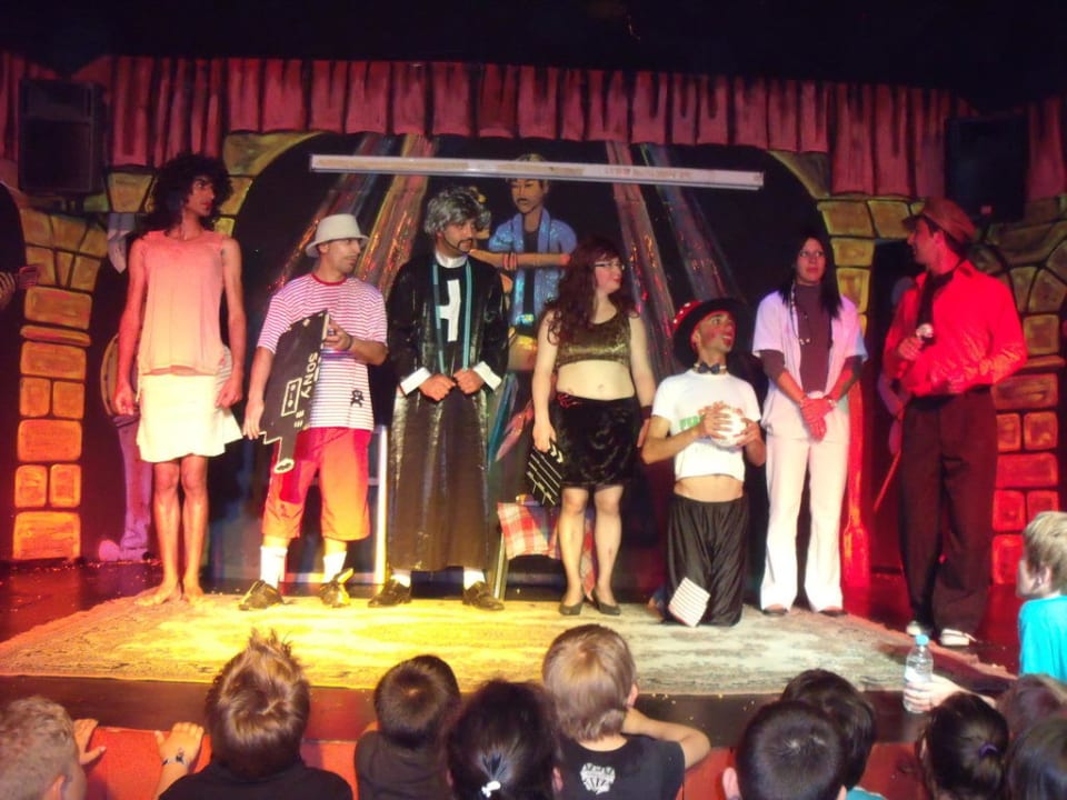 Abendanimation Hane Family Resort